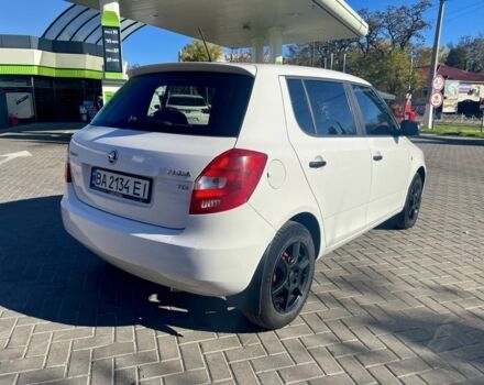Шкода Фабия 2013 в Кропивницком (Кировограде) на Automoto.ua Белый Шкода Фабия, объемом двигателя 1.6 л и пробегом 200 тыс. км за 6250 $, фото 2 на Automoto.ua