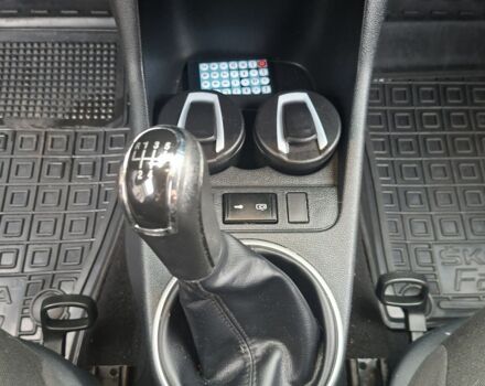 Білий Шкода Фабія, об'ємом двигуна 1.4 л та пробігом 270 тис. км за 6050 $, фото 20 на Automoto.ua