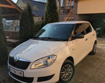 Белый Шкода Фабия, объемом двигателя 1.6 л и пробегом 174 тыс. км за 5999 $, фото 8 на Automoto.ua