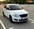 Белый Шкода Фабия, объемом двигателя 1.2 л и пробегом 231 тыс. км за 5700 $, фото 1 на Automoto.ua