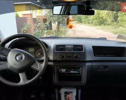 Білий Шкода Фабія, об'ємом двигуна 1.2 л та пробігом 144 тис. км за 5900 $, фото 5 на Automoto.ua