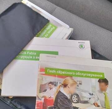 Білий Шкода Фабія, об'ємом двигуна 1.2 л та пробігом 217 тис. км за 5300 $, фото 10 на Automoto.ua