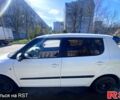 Белый Шкода Фабия, объемом двигателя 1.4 л и пробегом 358 тыс. км за 5250 $, фото 4 на Automoto.ua