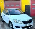 Белый Шкода Фабия, объемом двигателя 1.2 л и пробегом 18400 тыс. км за 5000 $, фото 1 на Automoto.ua