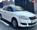 Білий Шкода Фабія, об'ємом двигуна 1.2 л та пробігом 326 тис. км за 4290 $, фото 1 на Automoto.ua