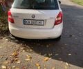 Белый Шкода Фабия, объемом двигателя 1.39 л и пробегом 241 тыс. км за 4500 $, фото 5 на Automoto.ua