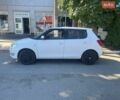 Белый Шкода Фабия, объемом двигателя 1.39 л и пробегом 222 тыс. км за 3550 $, фото 1 на Automoto.ua