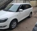 Белый Шкода Фабия, объемом двигателя 1.39 л и пробегом 260 тыс. км за 5500 $, фото 1 на Automoto.ua