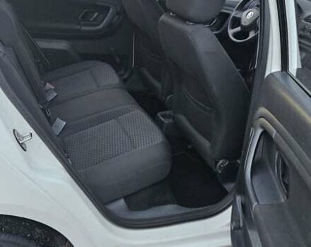 Шкода Фабия 2013 в Киеве на Automoto.ua Белый Шкода Фабия, объемом двигателя 1.39 л и пробегом 192 тыс. км за 5800 $, фото 8 на Automoto.ua