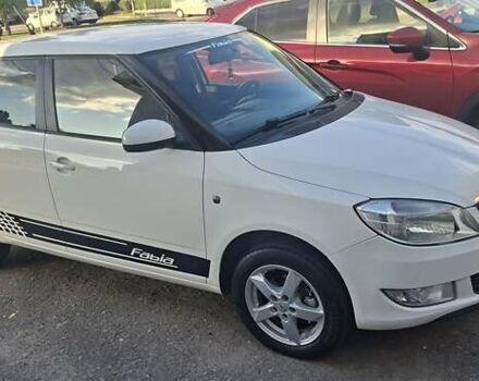 Белый Шкода Фабия, объемом двигателя 1.4 л и пробегом 285 тыс. км за 6050 $, фото 3 на Automoto.ua