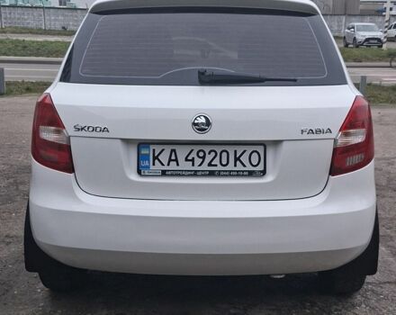 Білий Шкода Фабія, об'ємом двигуна 1.4 л та пробігом 270 тис. км за 6050 $, фото 15 на Automoto.ua