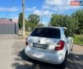 Білий Шкода Фабія, об'ємом двигуна 1.2 л та пробігом 200 тис. км за 3800 $, фото 2 на Automoto.ua