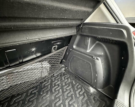 Белый Шкода Фабия, объемом двигателя 1.2 л и пробегом 162 тыс. км за 6000 $, фото 63 на Automoto.ua