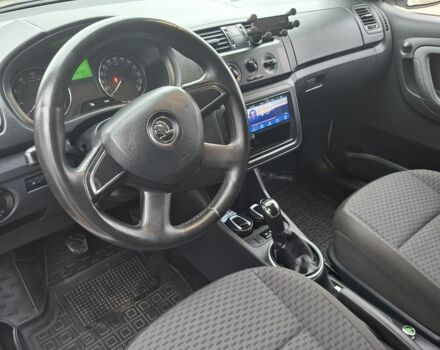 Білий Шкода Фабія, об'ємом двигуна 1.4 л та пробігом 270 тис. км за 6050 $, фото 18 на Automoto.ua