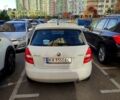 Белый Шкода Фабия, объемом двигателя 1.4 л и пробегом 235 тыс. км за 6000 $, фото 4 на Automoto.ua