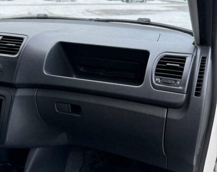 Білий Шкода Фабія, об'ємом двигуна 1.2 л та пробігом 183 тис. км за 6800 $, фото 20 на Automoto.ua