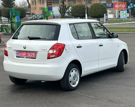 Белый Шкода Фабия, объемом двигателя 0 л и пробегом 130 тыс. км за 5300 $, фото 10 на Automoto.ua