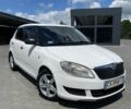 Білий Шкода Фабія, об'ємом двигуна 1.6 л та пробігом 300 тис. км за 5800 $, фото 1 на Automoto.ua
