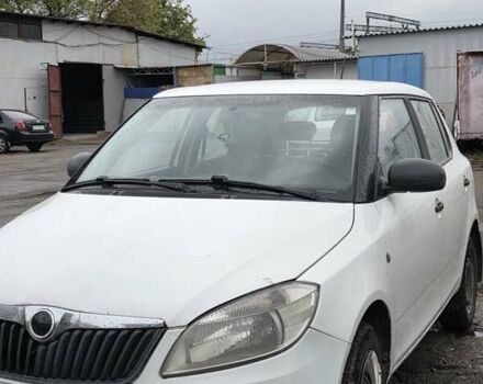 Білий Шкода Фабія, об'ємом двигуна 1.2 л та пробігом 213 тис. км за 3400 $, фото 1 на Automoto.ua