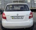 Белый Шкода Фабия, объемом двигателя 1.2 л и пробегом 185 тыс. км за 3700 $, фото 8 на Automoto.ua