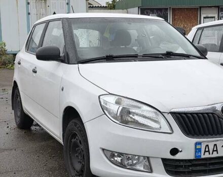 Білий Шкода Фабія, об'ємом двигуна 1.2 л та пробігом 213 тис. км за 3400 $, фото 6 на Automoto.ua