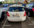 Белый Шкода Фабия, объемом двигателя 1.4 л и пробегом 235 тыс. км за 6000 $, фото 5 на Automoto.ua
