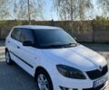 Белый Шкода Фабия, объемом двигателя 1.6 л и пробегом 260 тыс. км за 7200 $, фото 1 на Automoto.ua