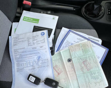 Белый Шкода Фабия, объемом двигателя 0 л и пробегом 130 тыс. км за 5300 $, фото 70 на Automoto.ua