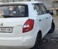 Белый Шкода Фабия, объемом двигателя 1.2 л и пробегом 185 тыс. км за 3700 $, фото 1 на Automoto.ua