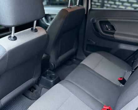 Білий Шкода Фабія, об'ємом двигуна 1.6 л та пробігом 226 тис. км за 5250 $, фото 9 на Automoto.ua