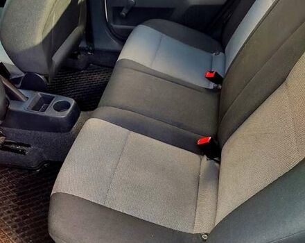 Белый Шкода Фабия, объемом двигателя 1.4 л и пробегом 235 тыс. км за 6000 $, фото 1 на Automoto.ua