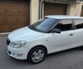 Белый Шкода Фабия, объемом двигателя 1.2 л и пробегом 215 тыс. км за 4300 $, фото 6 на Automoto.ua