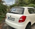Белый Шкода Фабия, объемом двигателя 1.2 л и пробегом 185 тыс. км за 5000 $, фото 4 на Automoto.ua