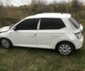 Белый Шкода Фабия, объемом двигателя 1 л и пробегом 236 тыс. км за 2800 $, фото 1 на Automoto.ua