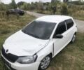 Белый Шкода Фабия, объемом двигателя 1.2 л и пробегом 237 тыс. км за 3200 $, фото 1 на Automoto.ua