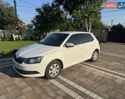 Білий Шкода Фабія, об'ємом двигуна 1 л та пробігом 217 тис. км за 6300 $, фото 6 на Automoto.ua