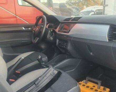 Білий Шкода Фабія, об'ємом двигуна 1 л та пробігом 128 тис. км за 3600 $, фото 2 на Automoto.ua