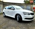 Шкода Фабия 2015 в Киеве на Automoto.ua Белый Шкода Фабия, объемом двигателя 1 л и пробегом 230 тыс. км за 5299 $, фото 4 на Automoto.ua
