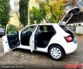 Шкода Фабия 2015 в Киеве на Automoto.ua Белый Шкода Фабия, объемом двигателя 1 л и пробегом 230 тыс. км за 5299 $, фото 4 на Automoto.ua