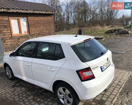 Белый Шкода Фабия, объемом двигателя 1.2 л и пробегом 200 тыс. км за 7500 $, фото 22 на Automoto.ua
