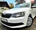Шкода Фабия 2015 в Киеве на Automoto.ua Белый Шкода Фабия, объемом двигателя 1 л и пробегом 230 тыс. км за 5299 $, фото 2 на Automoto.ua