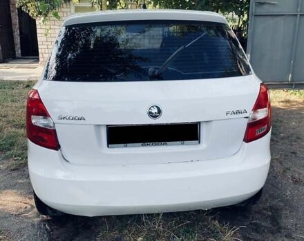 Белый Шкода Фабия, объемом двигателя 1.2 л и пробегом 180 тыс. км за 7400 $, фото 13 на Automoto.ua