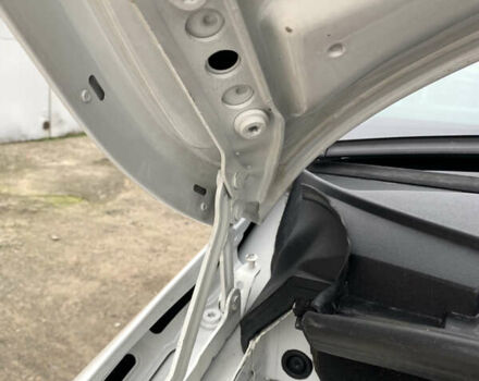 Белый Шкода Фабия, объемом двигателя 1.4 л и пробегом 210 тыс. км за 6600 $, фото 34 на Automoto.ua