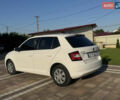 Білий Шкода Фабія, об'ємом двигуна 1 л та пробігом 217 тис. км за 6300 $, фото 5 на Automoto.ua