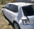 Белый Шкода Фабия, объемом двигателя 1.2 л и пробегом 237 тыс. км за 3200 $, фото 3 на Automoto.ua