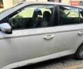 Белый Шкода Фабия, объемом двигателя 1 л и пробегом 180 тыс. км за 5000 $, фото 7 на Automoto.ua
