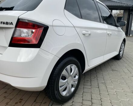Белый Шкода Фабия, объемом двигателя 1 л и пробегом 176 тыс. км за 6900 $, фото 12 на Automoto.ua