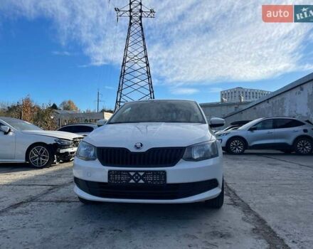 Шкода Фабия 2016 в Львове на Automoto.ua Белый Шкода Фабия, объемом двигателя 1.2 л и пробегом 184 тыс. км за 6400 $, фото 9 на Automoto.ua