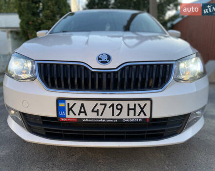 Білий Шкода Фабія, об'ємом двигуна 1.2 л та пробігом 162 тис. км за 8000 $, фото 12 на Automoto.ua