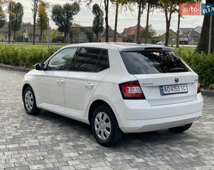 Белый Шкода Фабия, объемом двигателя 1 л и пробегом 203 тыс. км за 5900 $, фото 13 на Automoto.ua